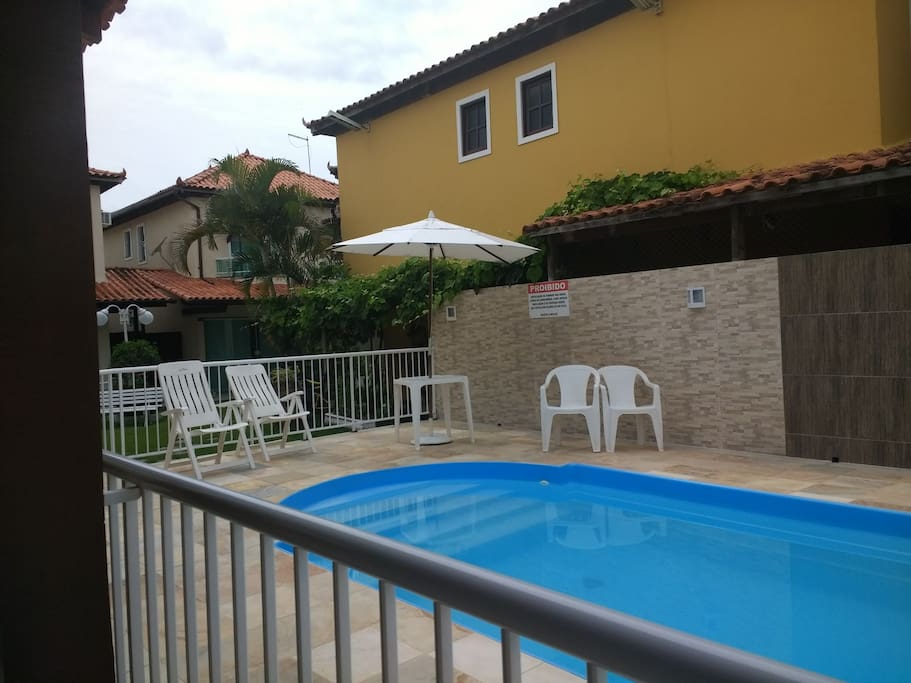 Piscina do condominio agora com grade de proteção!!!