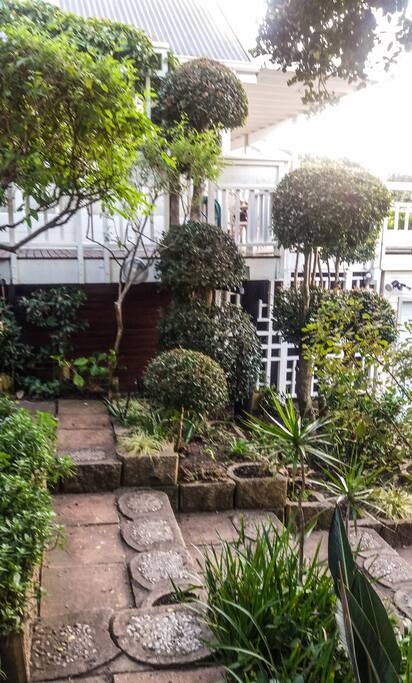 Peaceful garden, full of local wildlife