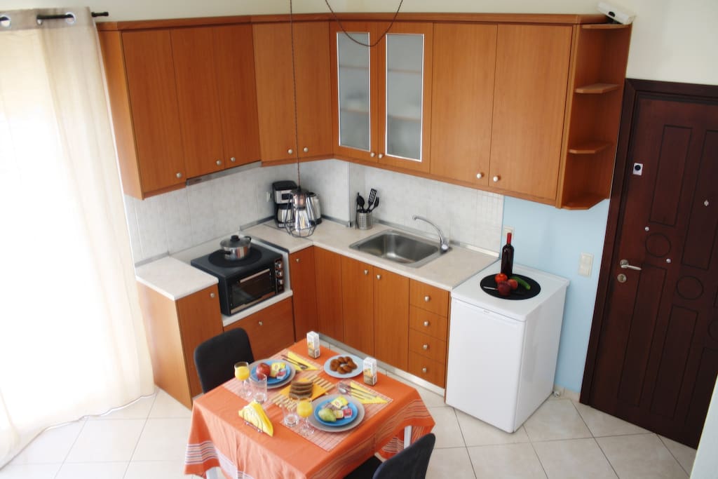 A fully equipped kitchen is there for you in order to prepare Mediterranean and many other kind of meals.