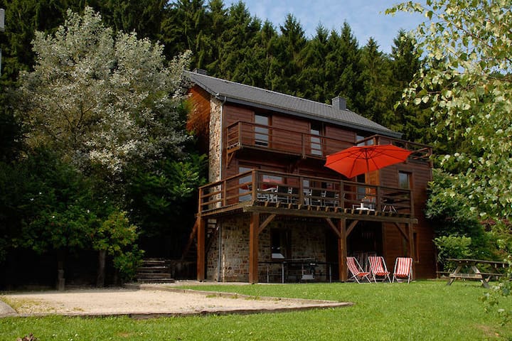 Airbnb Rendeux Vacation Rentals Places To Stay Wallonia