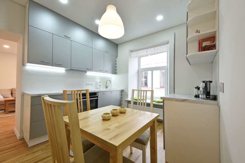 Cook at home in this brand new fully equipped kitchen