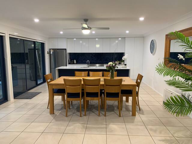 Lake Cathie Retreat gallery image 4