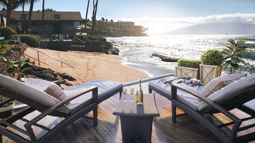 #1 Luxury OCEAN FRONT Mansion! Sleeps 32 gallery image 3