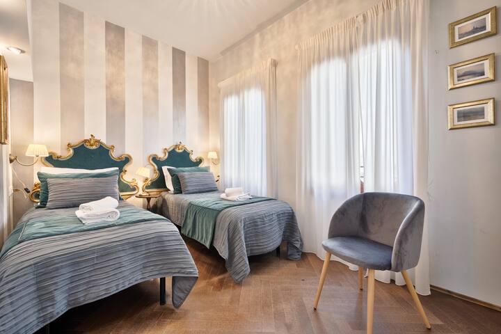 Luxury Campo Santa Maria Formosa gallery image 5