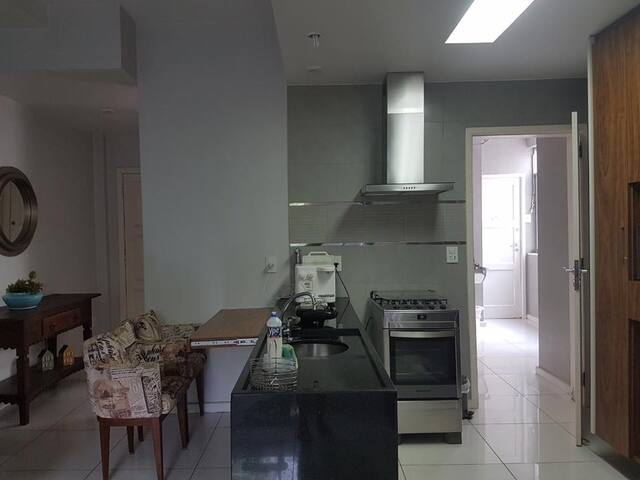 Ipanema Posto 9 Quarteirão da Praia gallery image 5