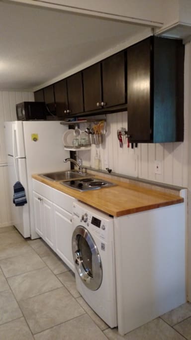 Nicely equipped IKEA Kitchen with Euro washer/dryer