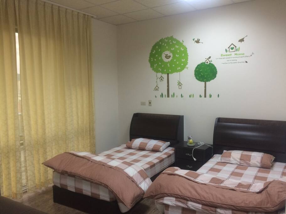 Twin Beds(雙床房)