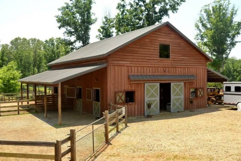 Barn