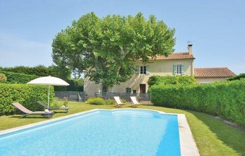 Magnifique Mas Provencal 6ch 12p piscine privée
