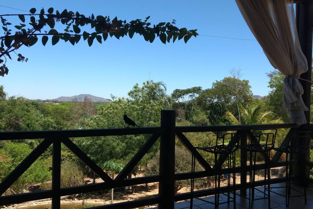 Vista da grande varanda e ao fundo o morro Castelo