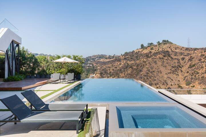 Modern Hercules gallery image 4