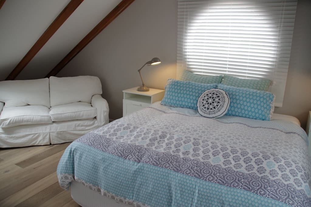 Luxurious king size bed