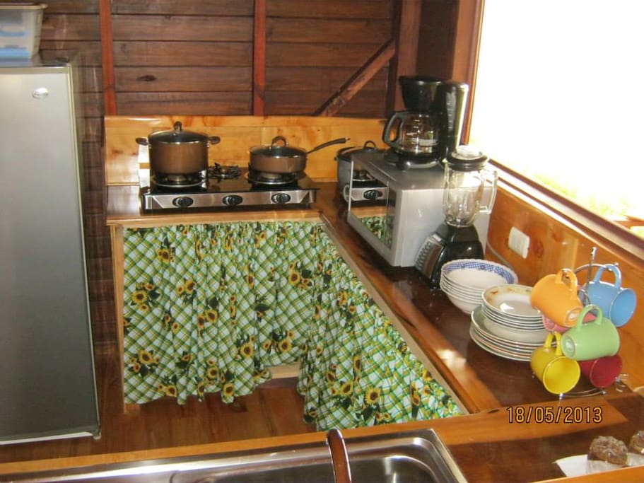 Fully equipped kitchen