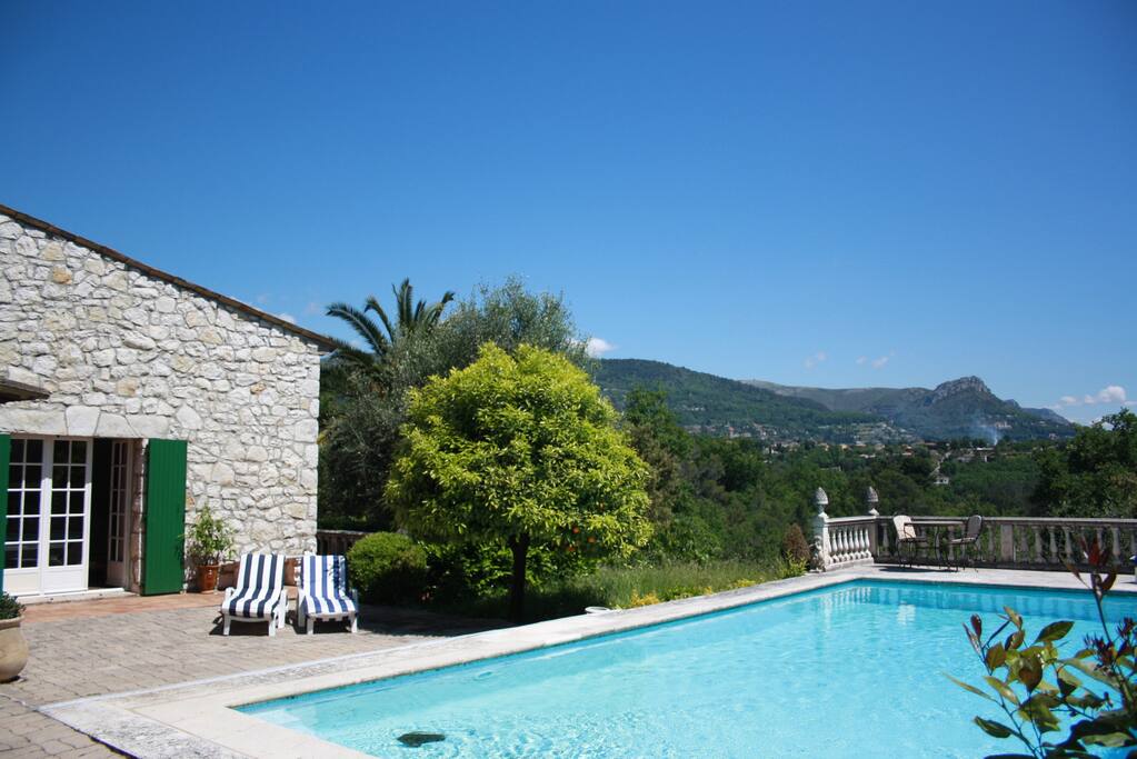 Pool with moutain views