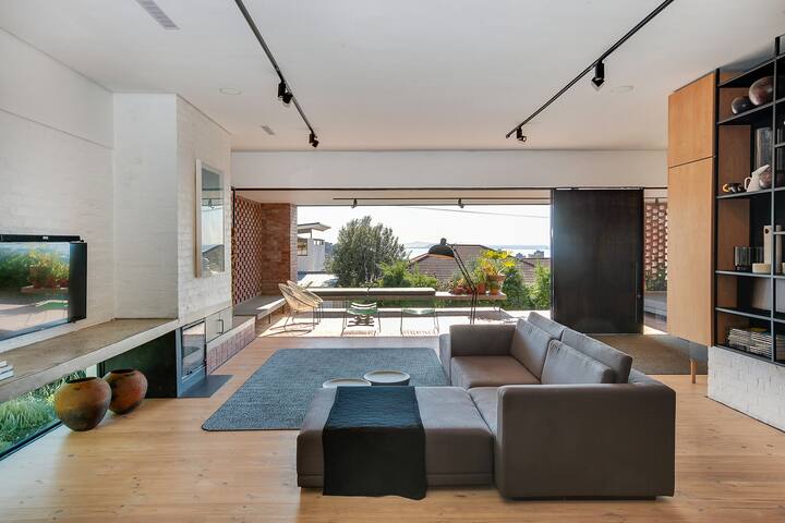 Architecturally Designed, Family-Friendly Home gallery image 3