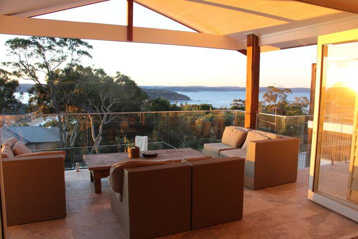 Luxury family resort style Palm Beach Home gallery image 5