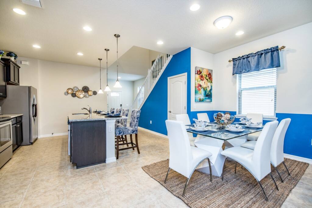 8952RhodesSt-10