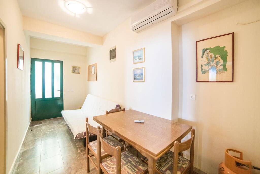 Dining room, Surface: 9 m²