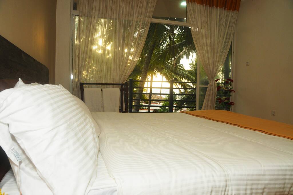 Bedroom with sea view