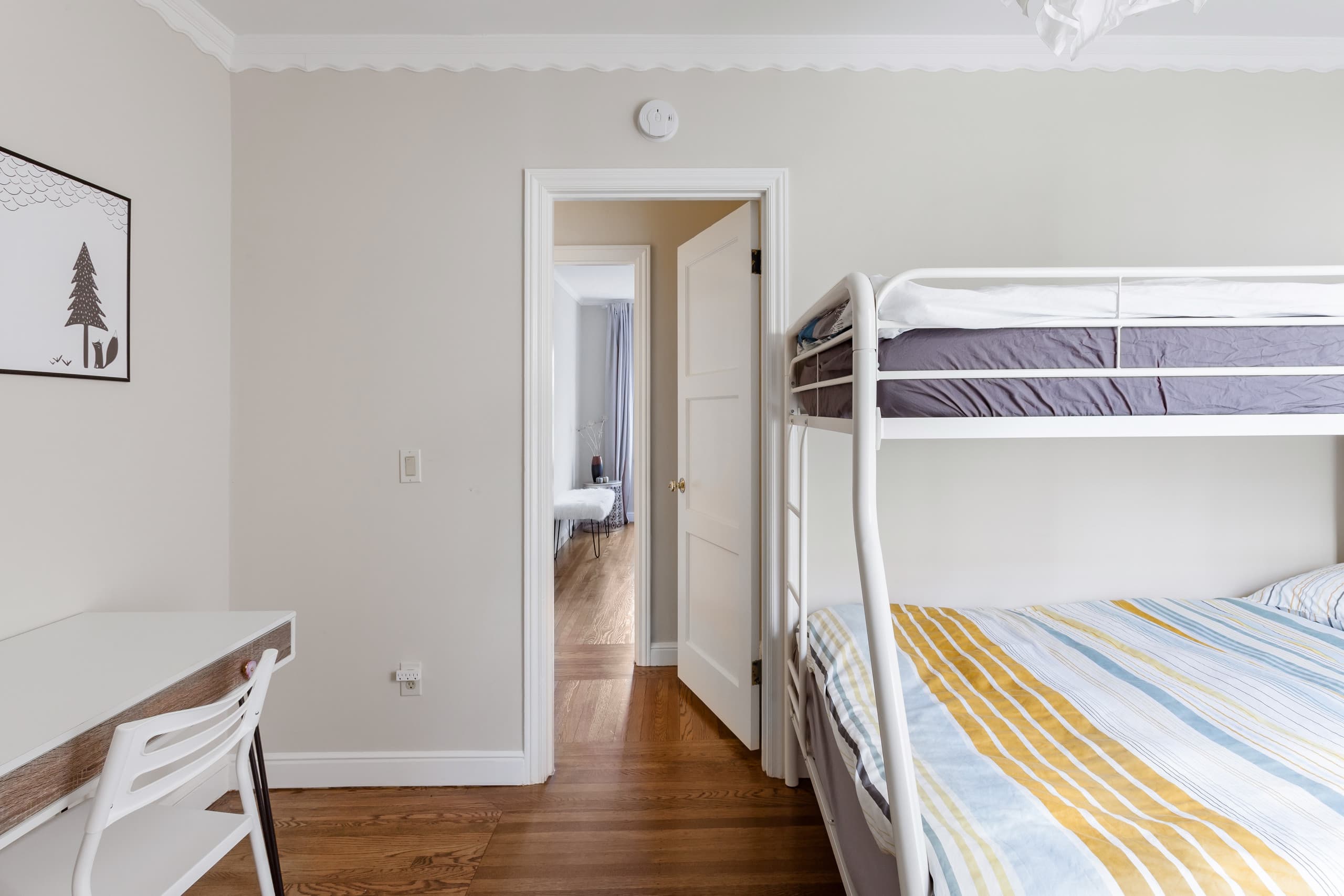 Home in San Francisco · ★4.84 · 3 bedrooms · 4 beds · 2.5 baths - Image 21