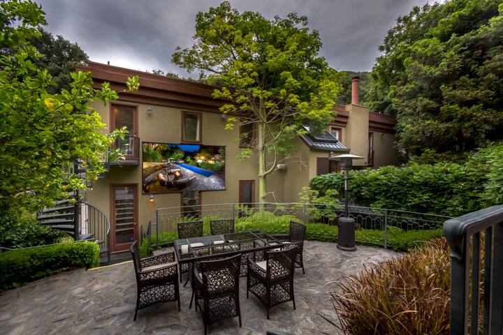 115 Upscale Dream Luxurious Villa -Pool! ALE Ready gallery image 4