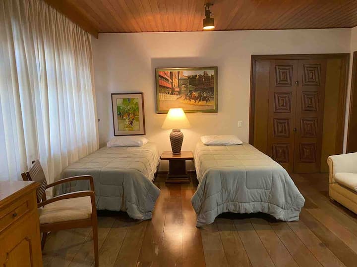 غرفة نوم 7 خيار 2 سرير 