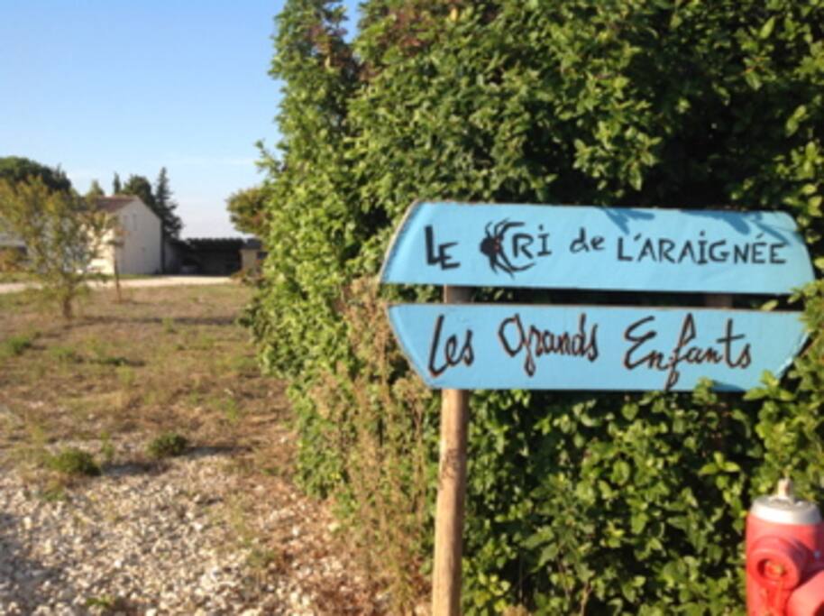 Entrée sur le domaine.