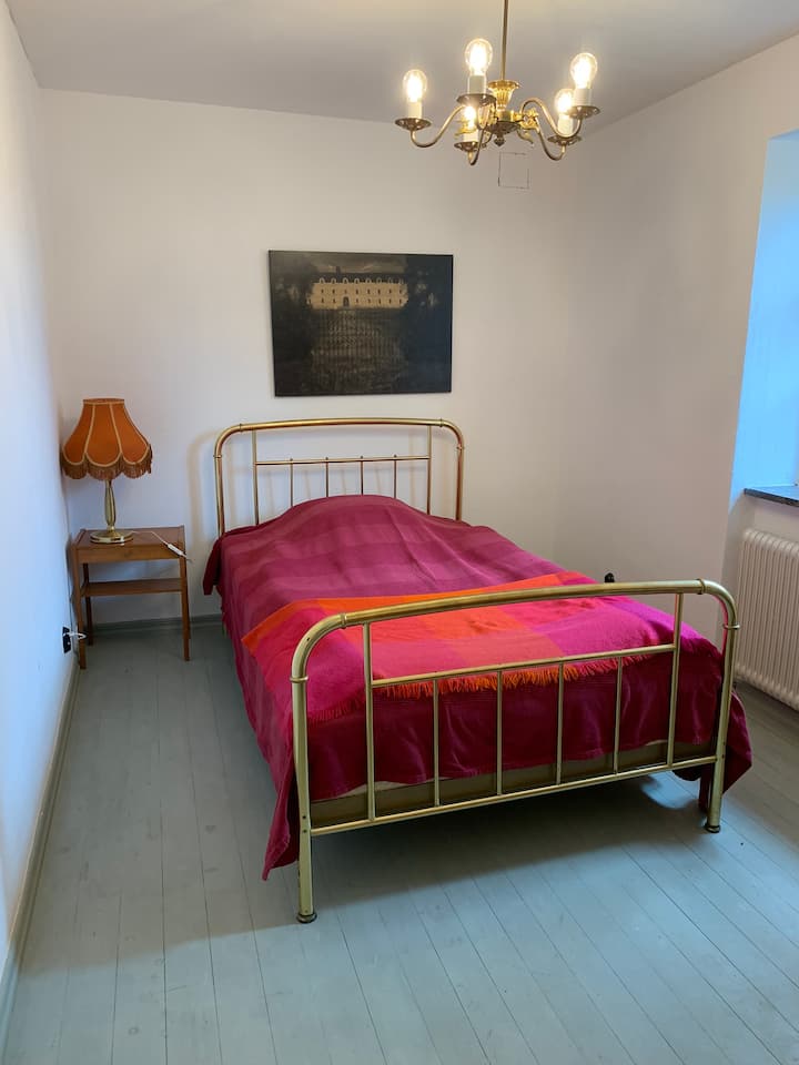 带120张床的卧室。