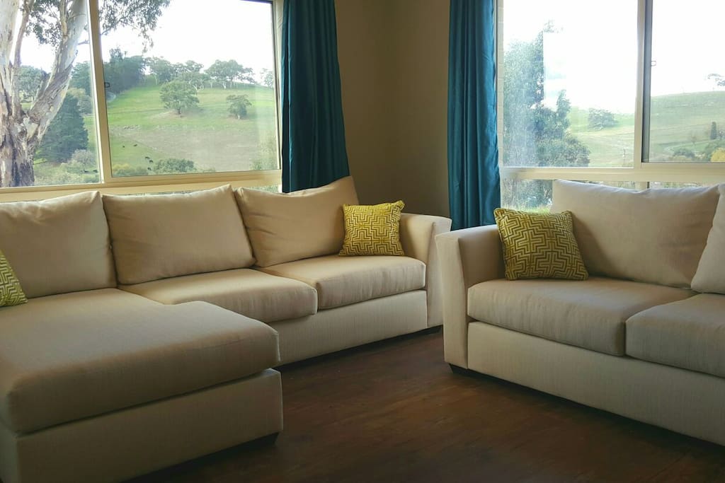 lounge room