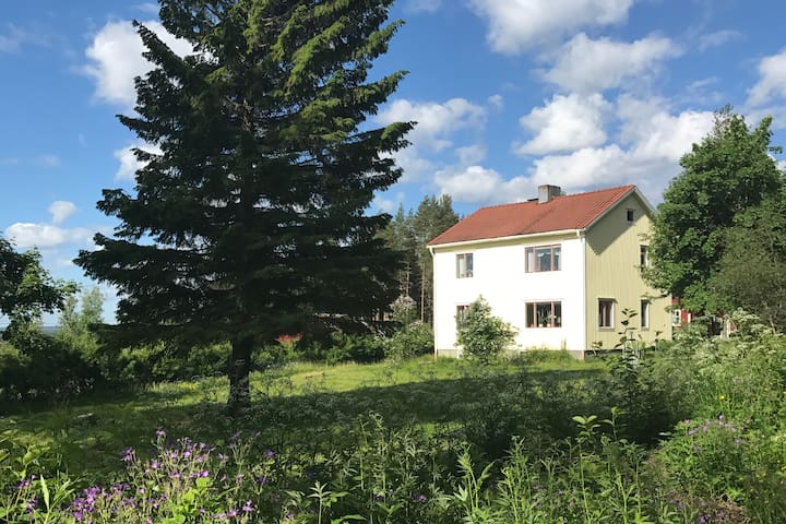 Villa Insikt med rum för din inre & yttre resa