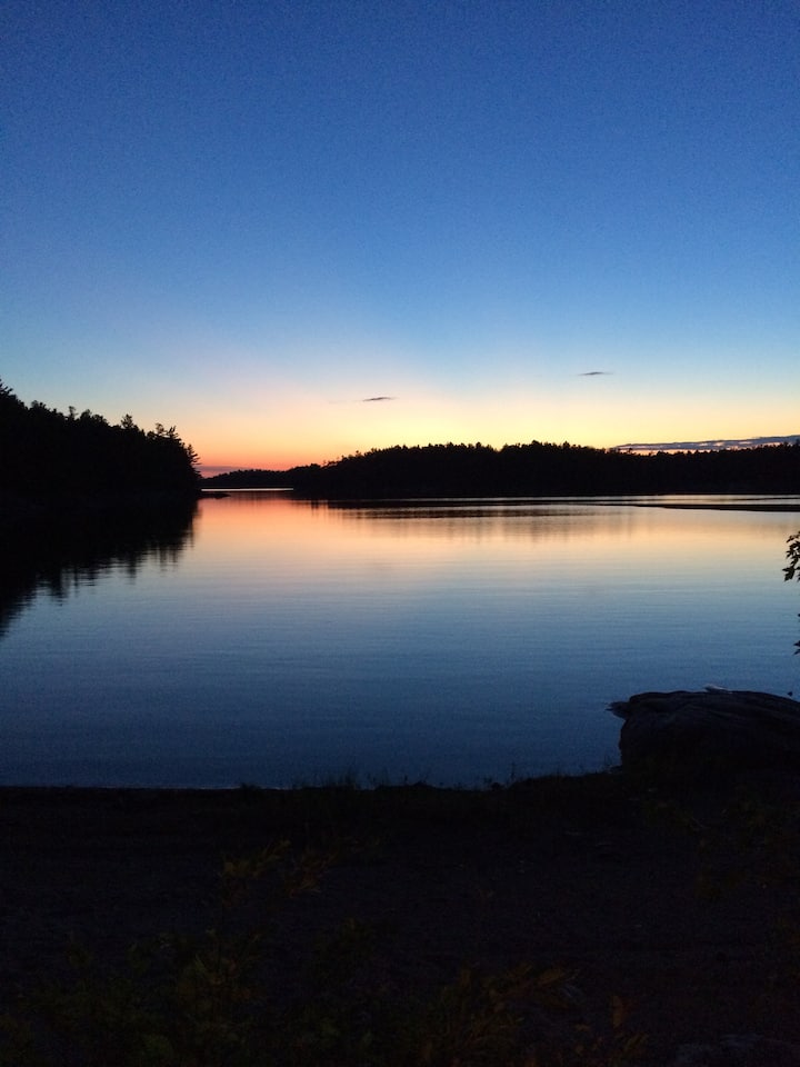 French River Cottage Cottages for Rent in Noëlville, Ontario, Canada