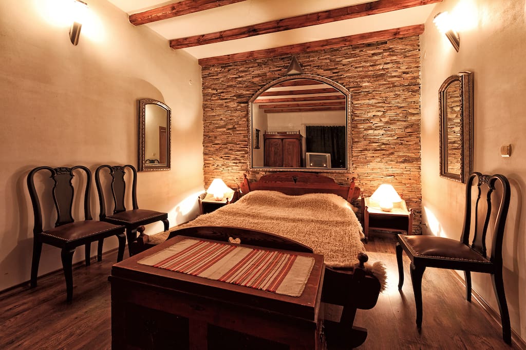 Bedroom Two, 2 guests