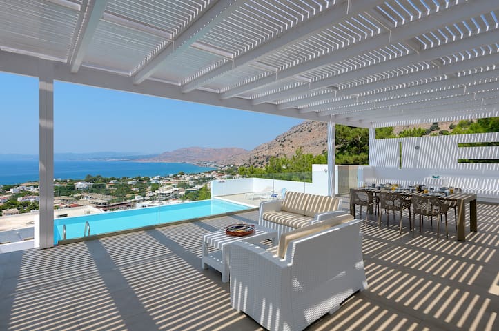 Villa Allegra with pool in Pefkos, Lindos (2020)