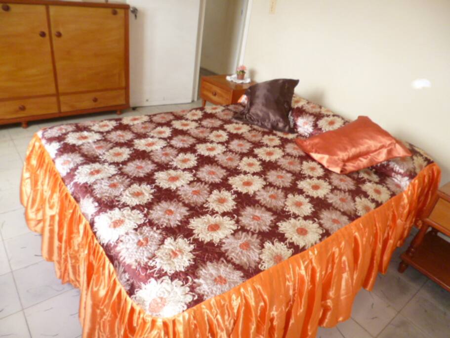 Second bedroom