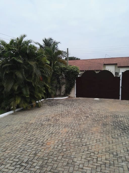parking, walled property