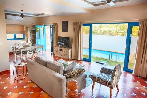 Margarita Villa - your cool pool & happy place!