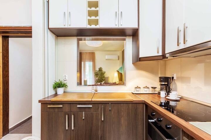 Airbnb Proxenou Koromila 8 Holiday Rentals Places To Stay