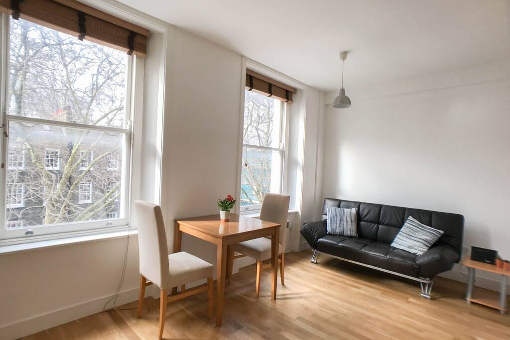 Overview of the living room