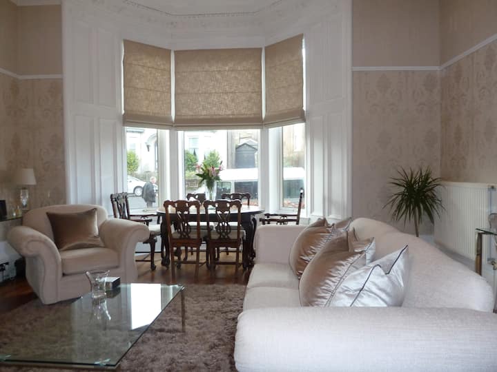 Greenock West End Guest Room 1 Houses for Rent in Greenock, Scotland