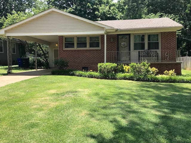 Robins Ridge Retreat