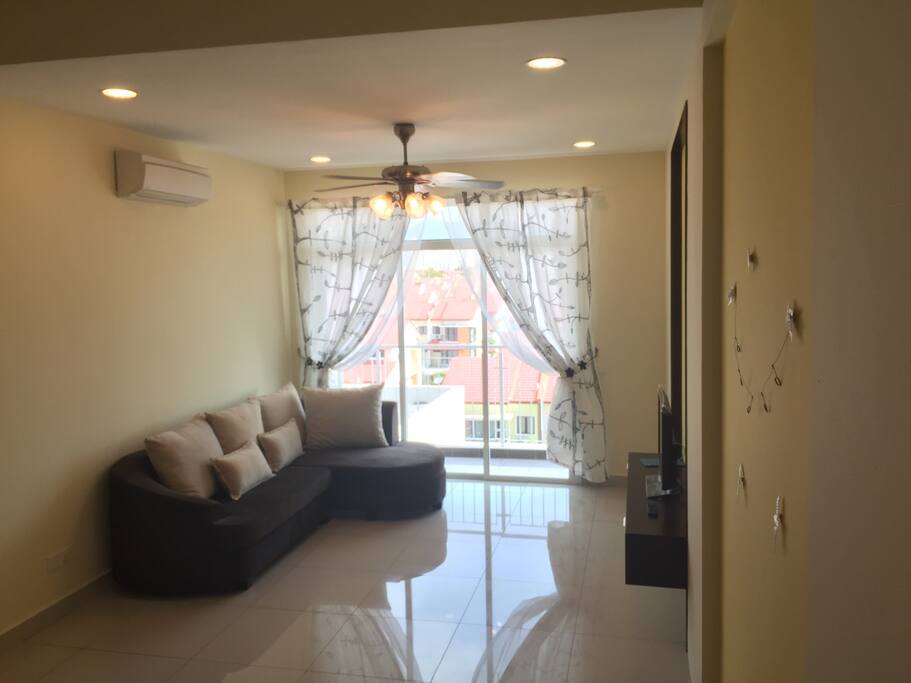Entrance opens up to the dining hall and living area