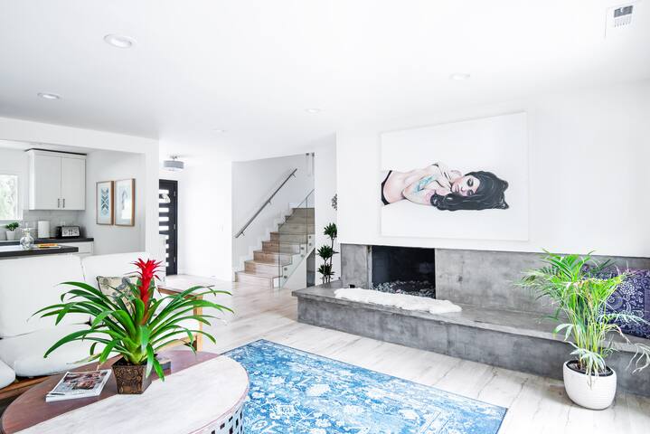 ★ Modern Luxury, Private Pool ★ gallery image 5