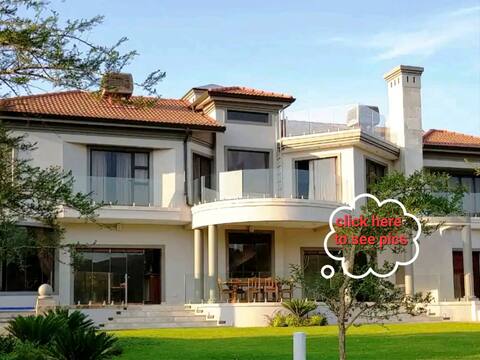 The Villa Luxe Hartbeesport Golf & Wildlife Estate