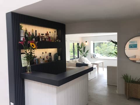 Top Airbnb: Family Home in Zapallar - Walk to the Beach in Zapallar