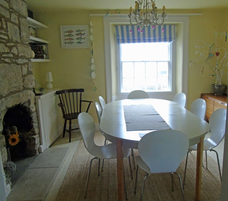 Dining room with sea and garden view.