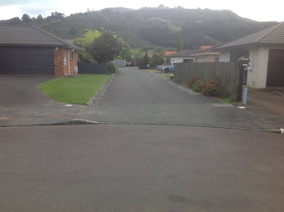 Drive right down the driveway and your host is on the right at the end