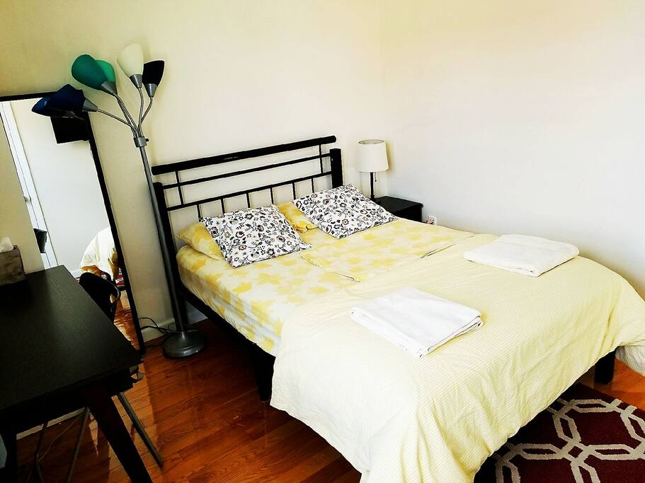 comfortable full size bed