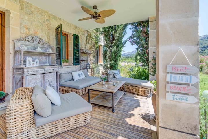 Stunning luxury villa in Pollensa gallery image 4