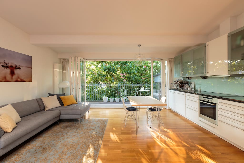 Open kitchen with balcony