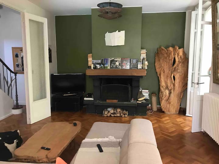 Salon
